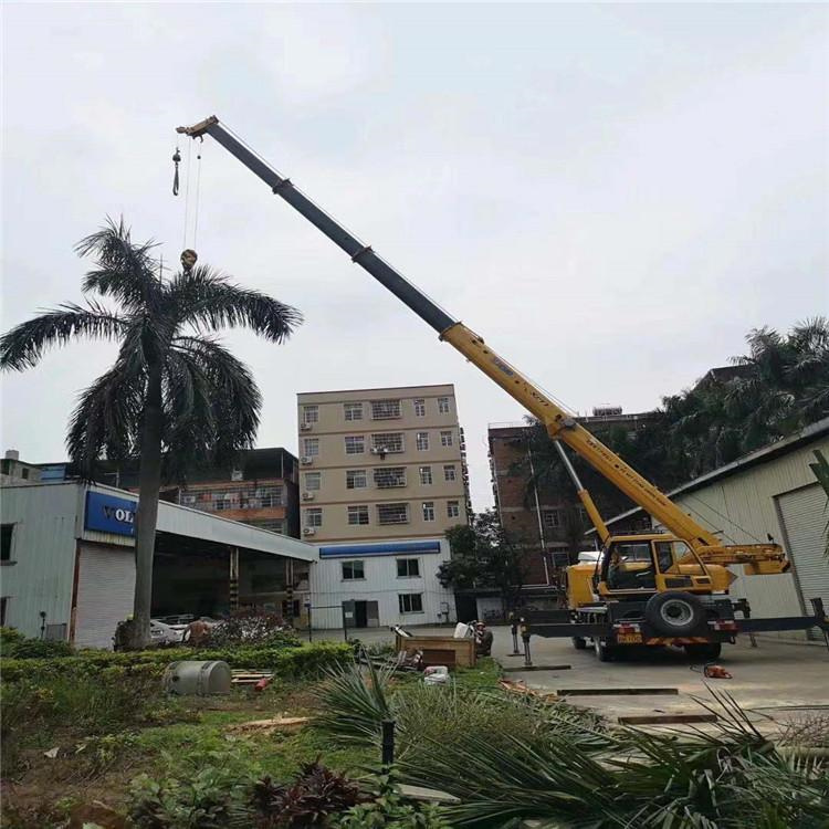 北大镇12吨吊车出租一天的收费标准是什么