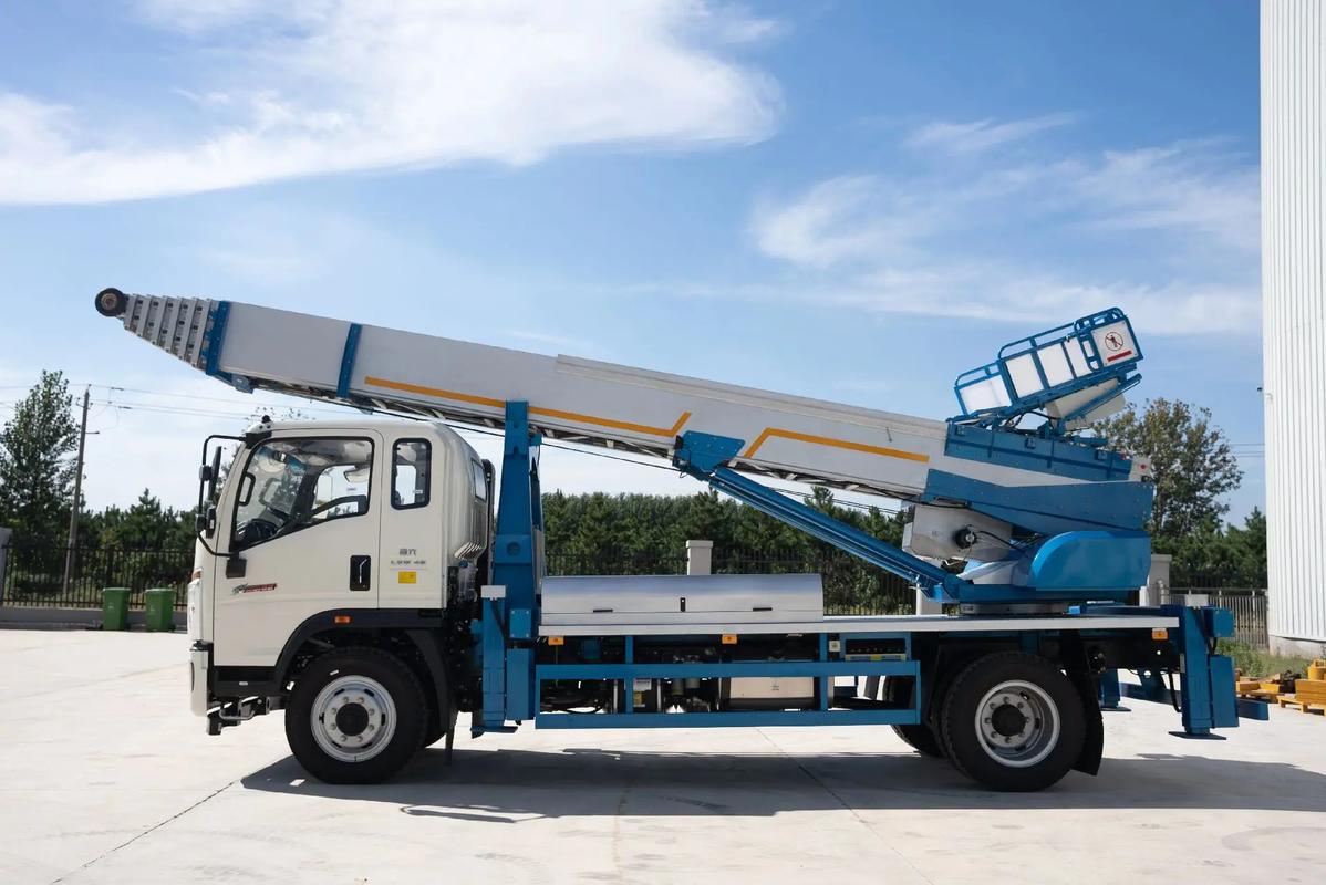 北大镇云梯上料车租赁费用