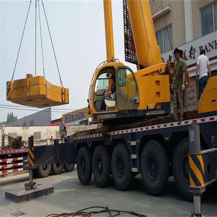 北大镇当地吊车出租|机器吊装|75吨|工厂搬迁服务